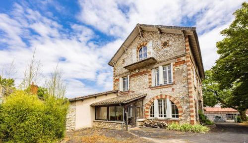 Six-Bedroom House