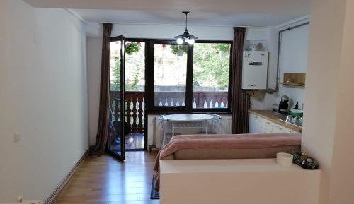 Room #1474323001