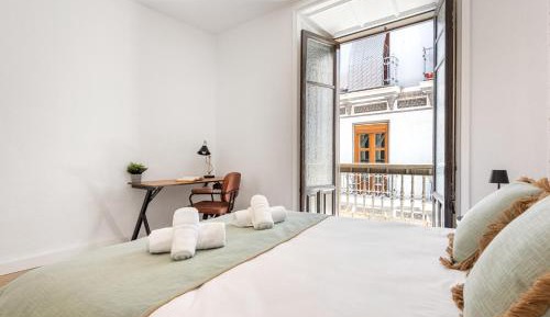 Double Room with Shared Bathroom