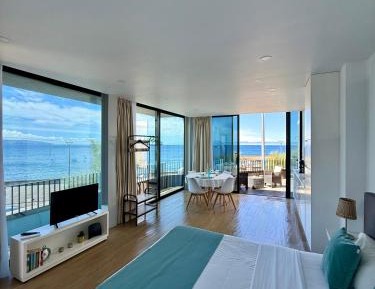 Studio with Sea View