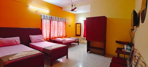 Classic Triple Room