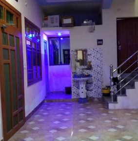 Room #1474694101