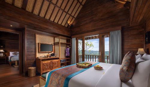 Seaside Wooden Lodge Double with Daily Afternoon Tea 