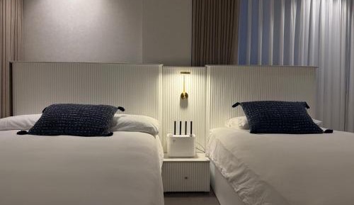 One-Bedroom Deluxe Apartment