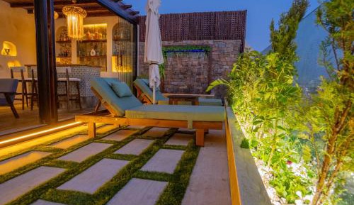 Two-Bedroom Apartment with Balcony and Terrace