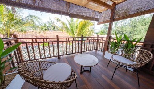 Double Room with Balcony and Sea View