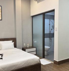 Studio Apartment with Queen Bed