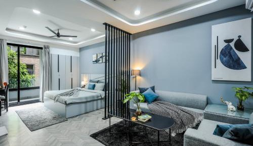 Studio Apartment with Balcony