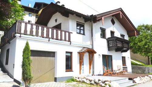 Two-Bedroom Apartment with Terrace