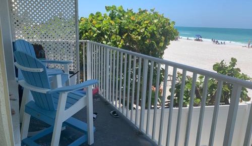 One-Bedroom Apartment - Oceanfront