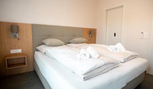 Two-Bedroom Apartment with Balcony 1
