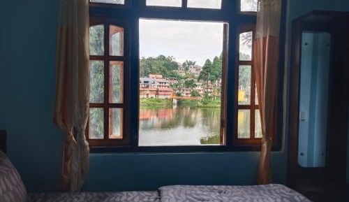 Double Room with Lake View