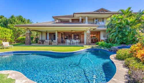 Four-Bedroom Holiday Home
