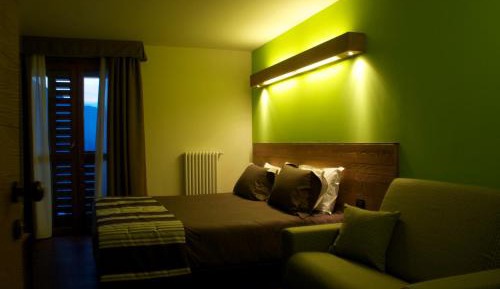 Triple Room with Mountain View