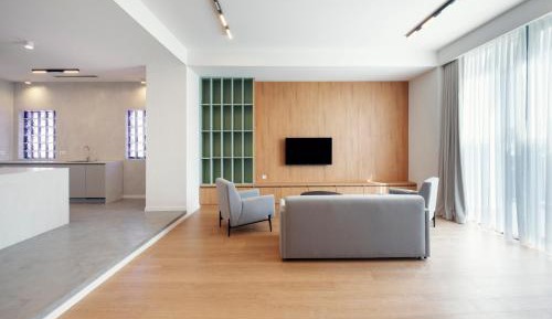 Superior Apartment with City View