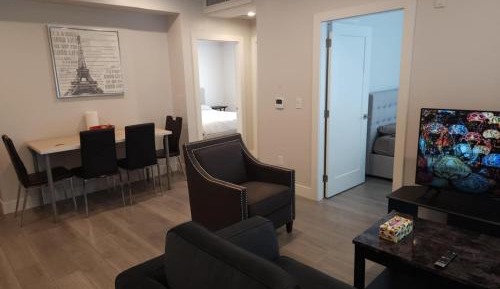 Two-Bedroom Deluxe Apartment