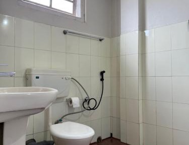 Twin Room with Private Bathroom