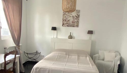 Large Double Room