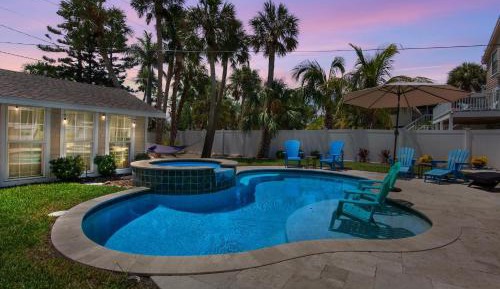 Three-Bedroom Holiday Home 