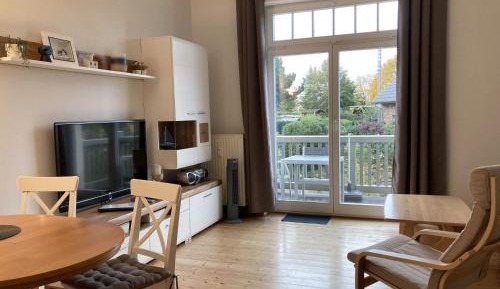 One-Bedroom Apartment with Balcony