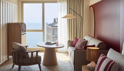 Junior King Suite with Sofa Bed and Ocean View