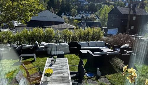 Apartment with Garden View