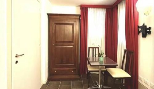 Single Room with Private Bathroom