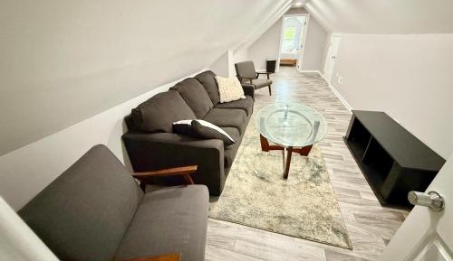 Twin Room with Shared Bathroom