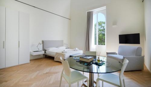 Suite with Balcony