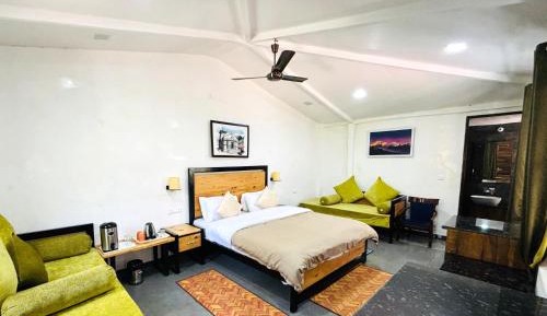 Large Double Room