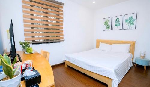 Standard King Room