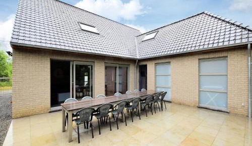 Seven-Bedroom Holiday Home