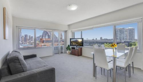 Two-Bedroom Apartment with Harbor View