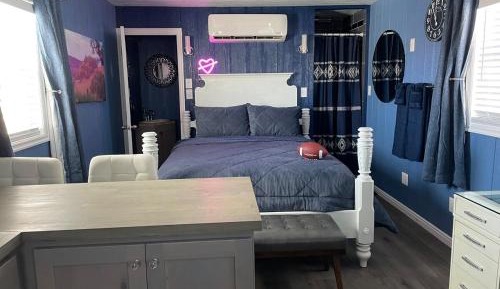 One-Bedroom House