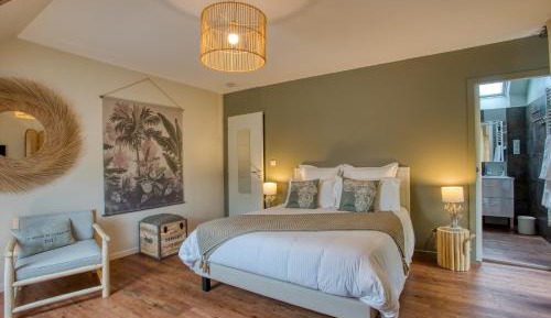 Large Double Room