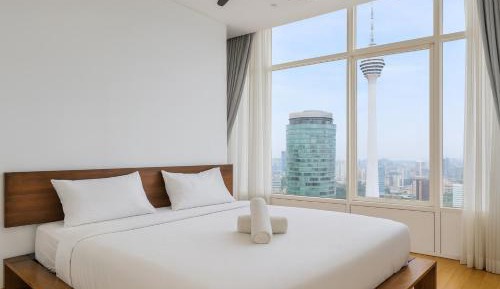 Deluxe Family Suite