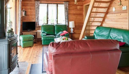 Four-Bedroom Holiday Home
