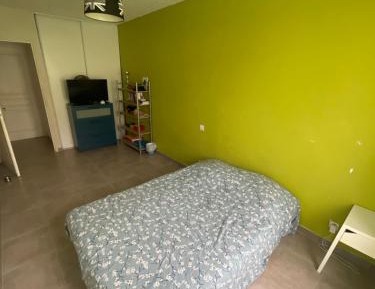 Double Room with Shared Bathroom