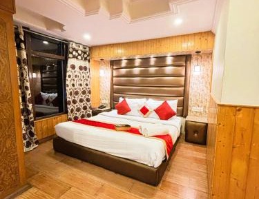King Room with Mountain View