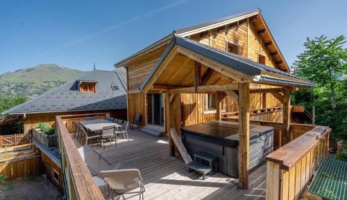 Superior Chalet