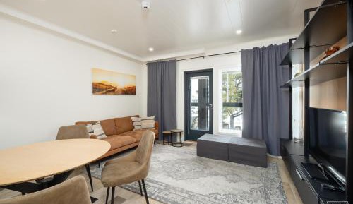 One-Bedroom Apartment with Balcony