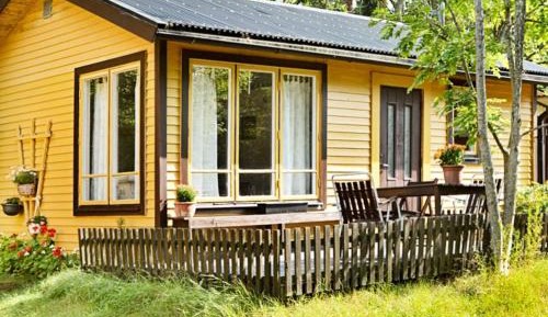 One-Bedroom Holiday Home