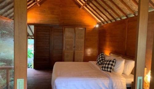 King Room with Garden View