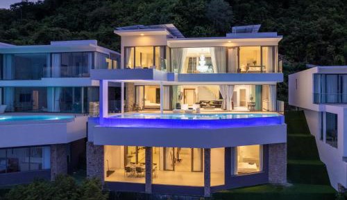 Villa with Sea View