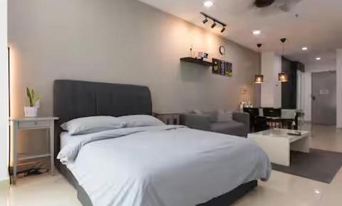 One-Bedroom Apartment - Non-Smoking