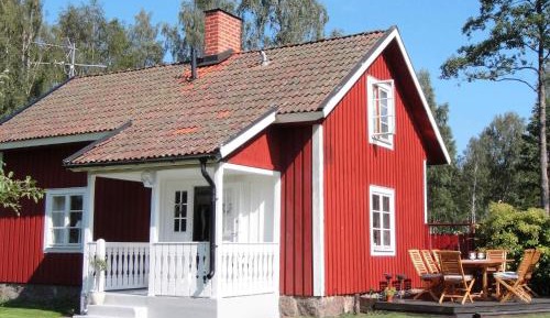 Three-Bedroom Holiday Home 