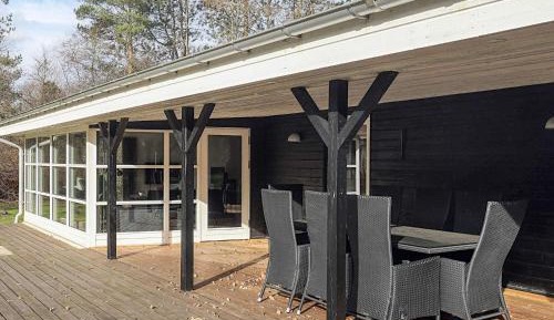 Four-Bedroom Holiday Home