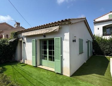 One-Bedroom Villa