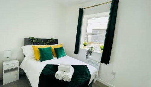 Room #1475375201