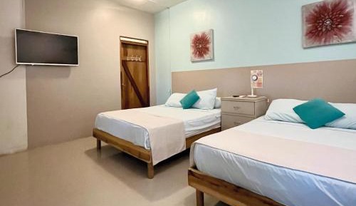 Deluxe Queen Room with Two Queen Beds